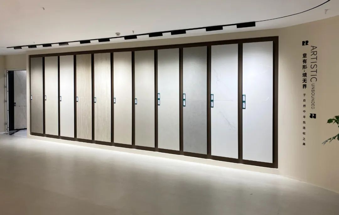 会员推荐 丨罗曼缔克瓷砖RM：ROMANTIC重庆·臻品馆，重新定义艺术体验空间(图11)