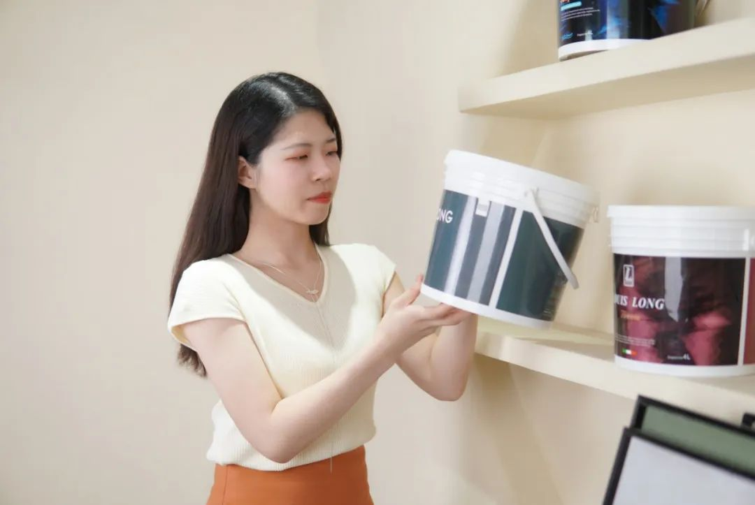 会员推荐 | LOUIS LONG ：路易诗兰色彩体系的传承与行业革新的背后......(图3)